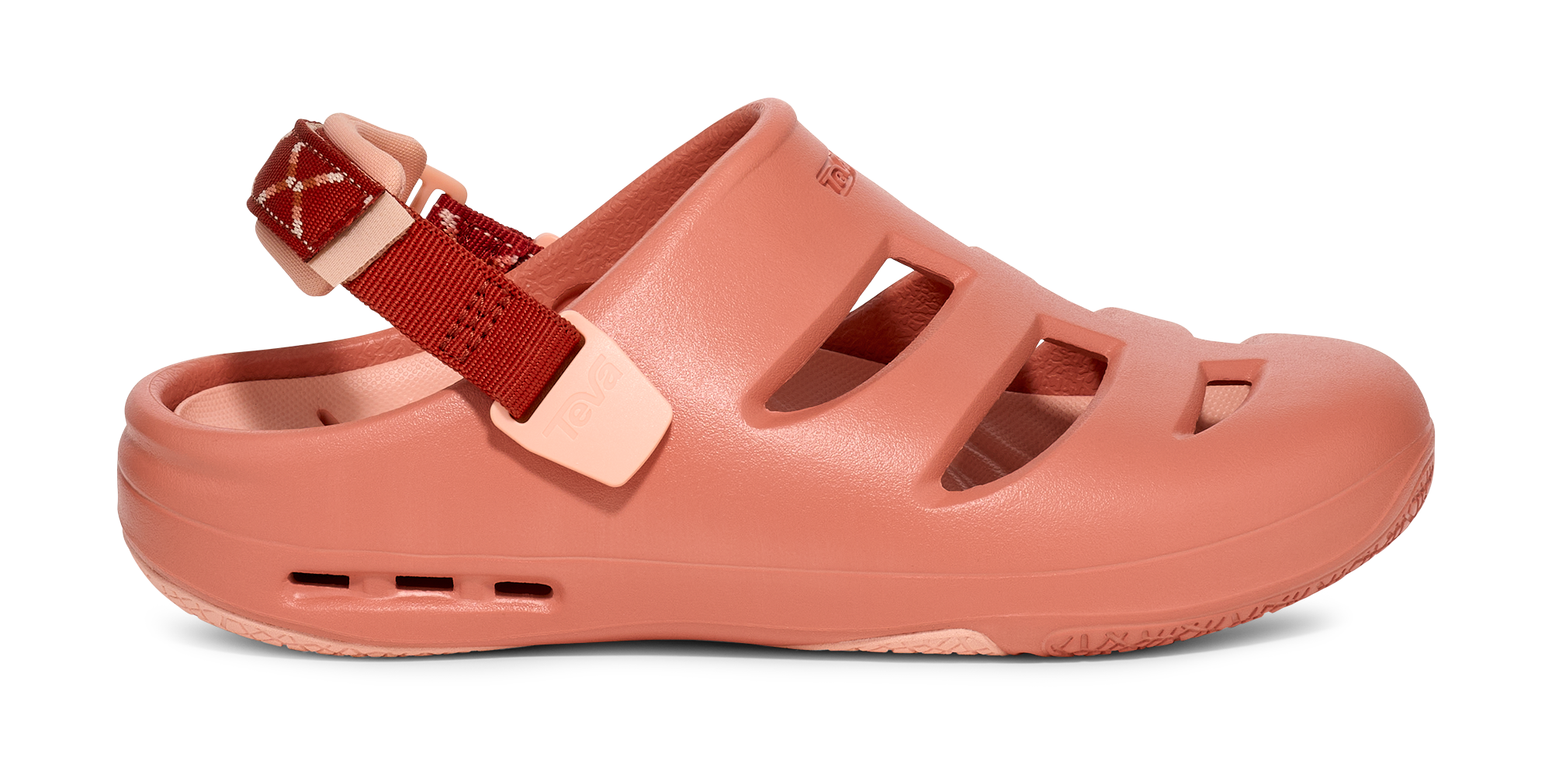 Women'sApreAqua Closed-Toe Water Sandal